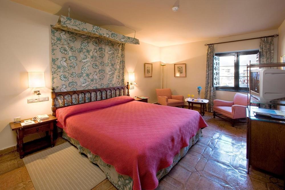 Parador De Jarandilla De La Vera Exteriér fotografie