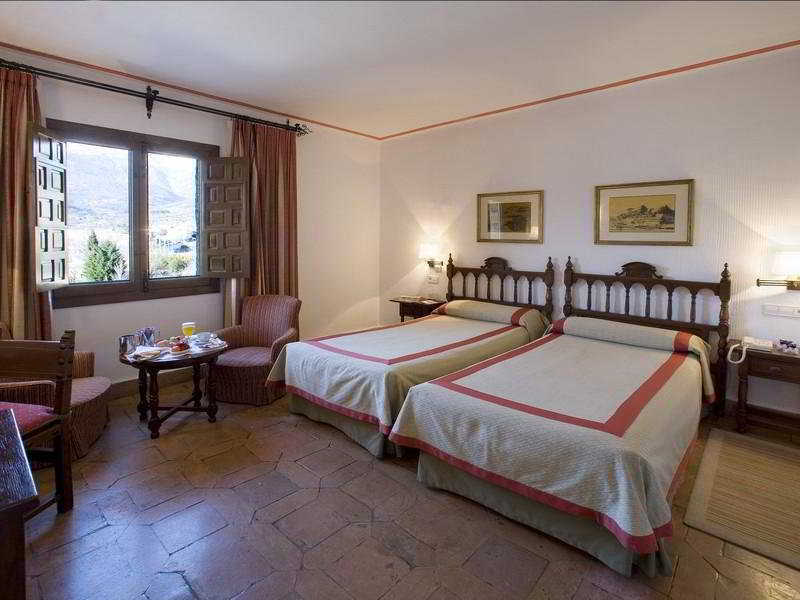 Parador De Jarandilla De La Vera Exteriér fotografie