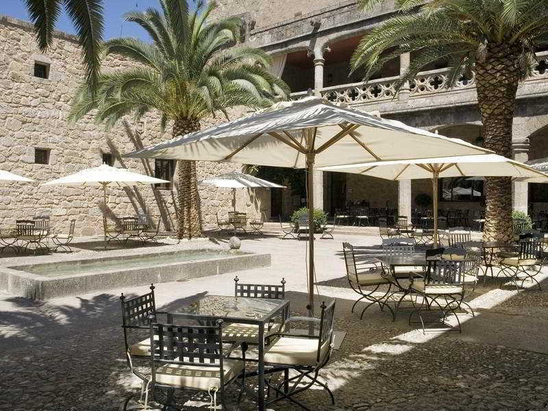 Parador De Jarandilla De La Vera Exteriér fotografie