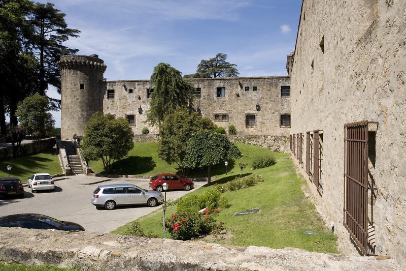Parador De Jarandilla De La Vera Exteriér fotografie