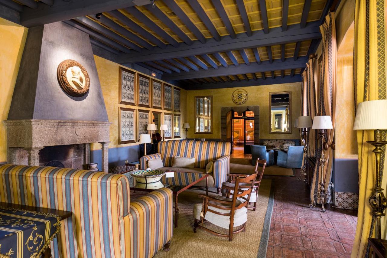 Parador De Jarandilla De La Vera Exteriér fotografie