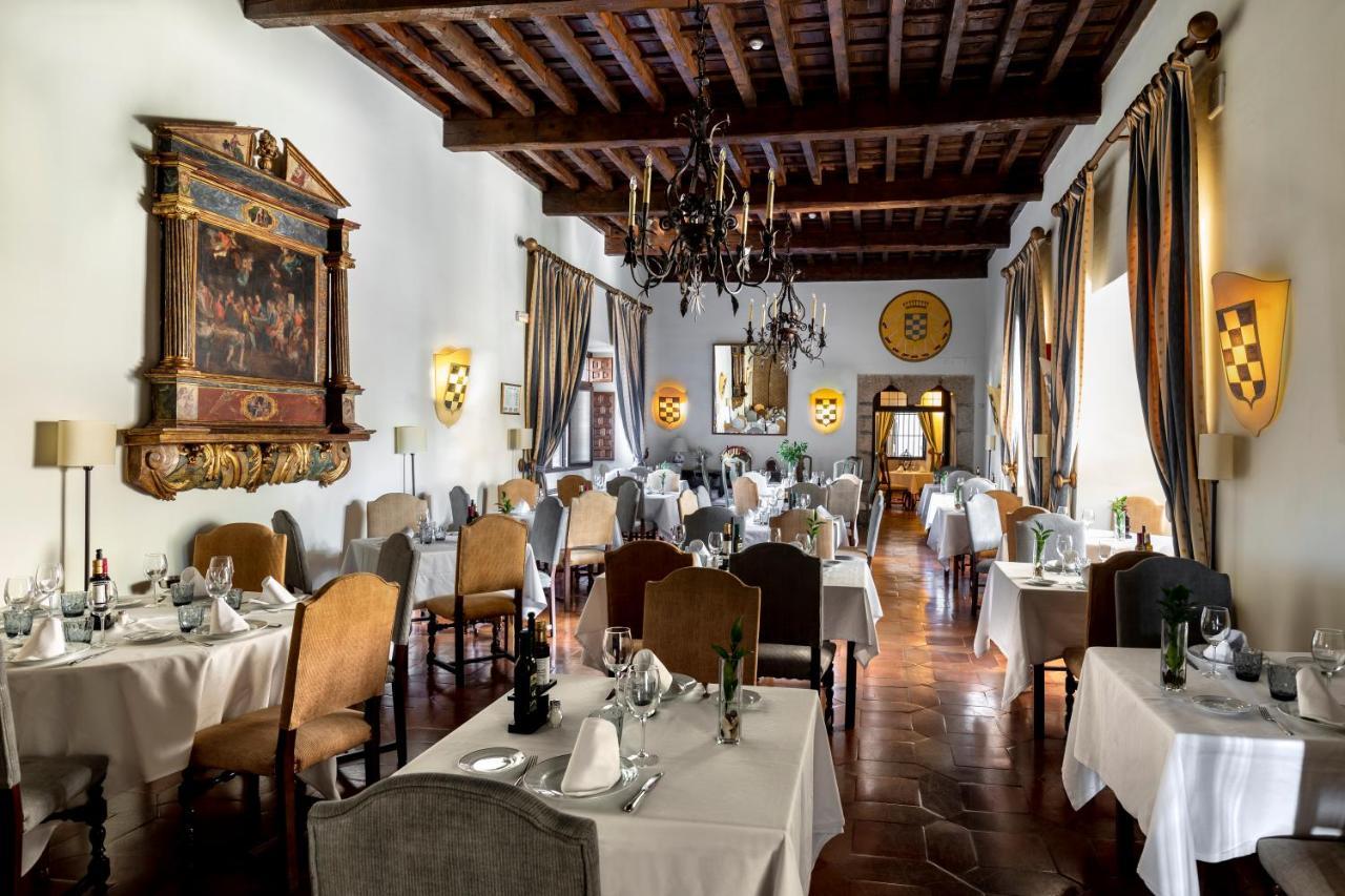 Parador De Jarandilla De La Vera Exteriér fotografie